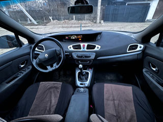 Renault Scenic foto 9