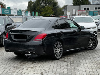 Mercedes C-Class foto 3