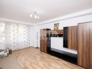 Apartament cu 2 camere, 82 m², Ciocana, Chișinău foto 2