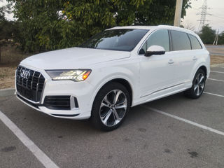 Audi Q7 foto 1