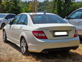 Mercedes C-Class foto 4