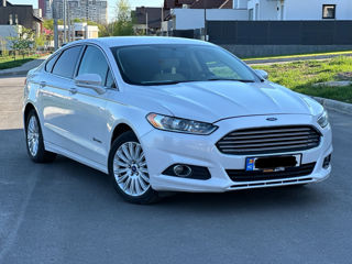 Ford Fusion foto 3