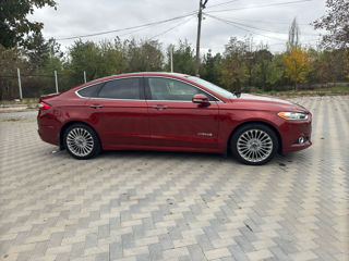 Ford Fusion foto 3