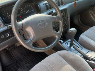 Toyota Camry foto 4