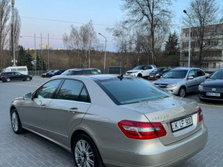 Mercedes E-Class foto 2