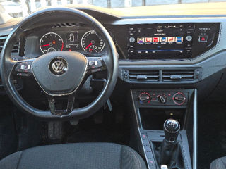 Volkswagen Polo foto 8