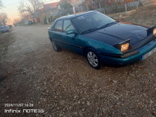 Mazda 323 foto 3