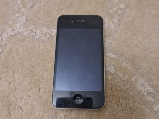 Продам iphone 4