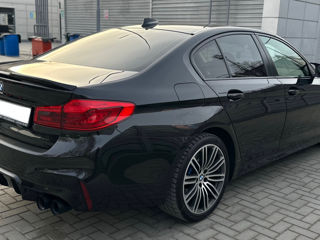 BMW 5 Series foto 5