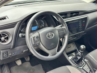 Toyota Auris foto 6