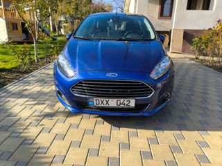 Ford Fiesta foto 7