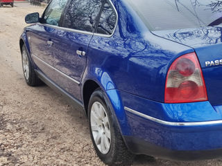 Volkswagen Passat foto 4