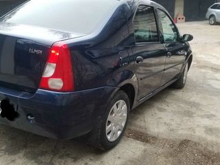 Dacia Logan foto 3