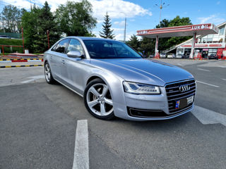 Audi A8 фото 2
