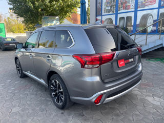 Mitsubishi Outlander foto 5