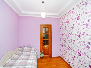 Apartament cu 3 camere, 80 m², Botanica, Chișinău foto 3