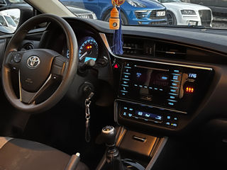 Toyota Auris foto 12