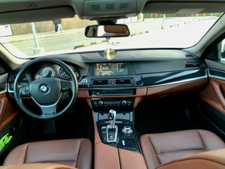 BMW 5 Series foto 8