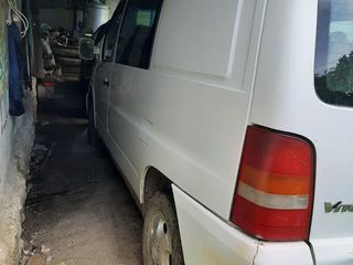 Mercedes vito piese foto 2