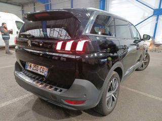 Peugeot 5008 foto 3