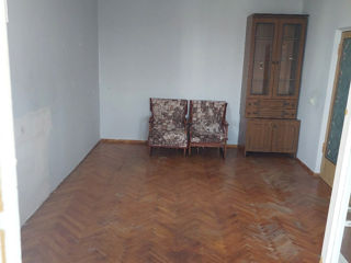 Apartament cu 2 camere, 53 m², Botanica, Chișinău foto 2