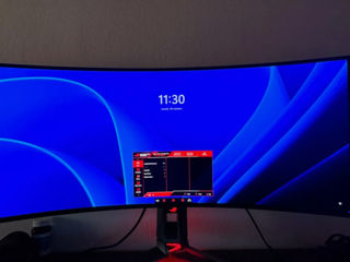 Asus Rog Swift PG34WCDM OLED monitor gaming 240hz 0.03ms foto 3