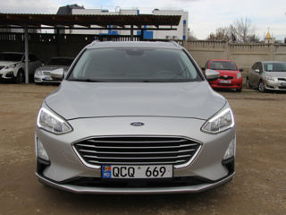 Ford Focus foto 2