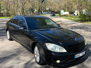 Mercedes S-Class