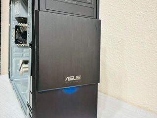 Asus - 8 ядерный intel Pentium i7. foto 3