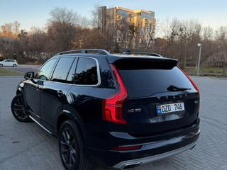 Volvo XC90 foto 4