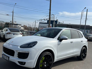 Porsche Cayenne foto 6