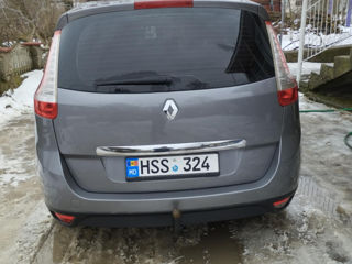 Renault Grand Scenic foto 4