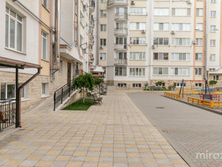 Apartament cu 2 camere, 69 m², Telecentru, Chișinău foto 16