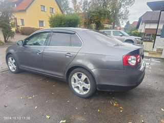 Volkswagen Jetta foto 6