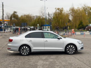 Volkswagen Jetta foto 6