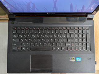 Lenovo IdeaPad V580c foto 3