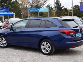 Opel Astra foto 4