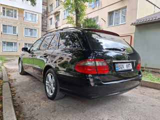 Mercedes E-Class foto 4