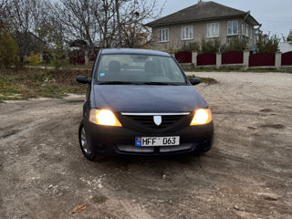 Dacia Logan foto 4