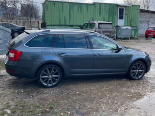 Skoda Octavia foto 4