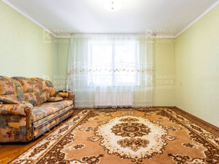 Apartament cu 2 camere, 58 m², Râșcani, Chișinău foto 2