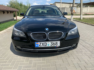 BMW 5 Series foto 1