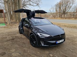 Tesla Model X foto 5