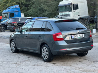 Skoda Rapid foto 3