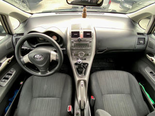 Toyota Auris foto 7