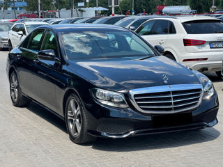 Mercedes E-Class foto 4