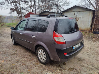 Renault Grand Scenic foto 4