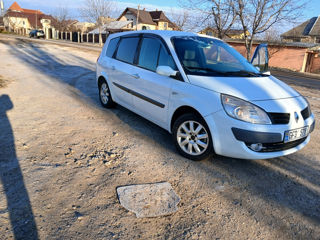 Renault Grand Scenic foto 3