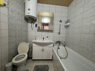 Apartament cu 4 camere, 90 m², Sculeni, Chișinău foto 9