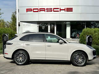 Porsche Cayenne foto 5